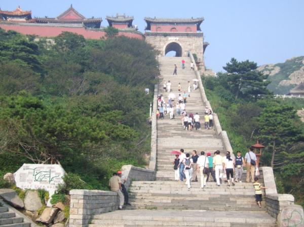 去爬泰山有什么要注意的 门票是不是通票