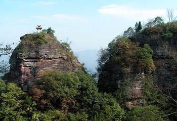 湖北伏龙山景区介绍 伏龙山周边景区