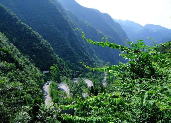 娄山关简介 娄山关旅游