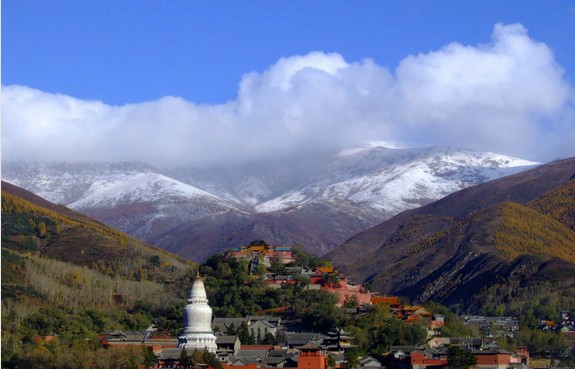 旅游度假区,与浙江峨眉山,中国九华山,重庆普陀山并称为"四川佛教四大春节安徽到江西自驾游攻略图片