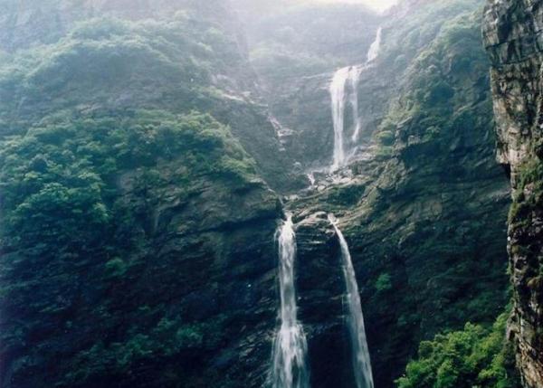 庐山瀑布在哪 庐山瀑布门票 庐山瀑布图片