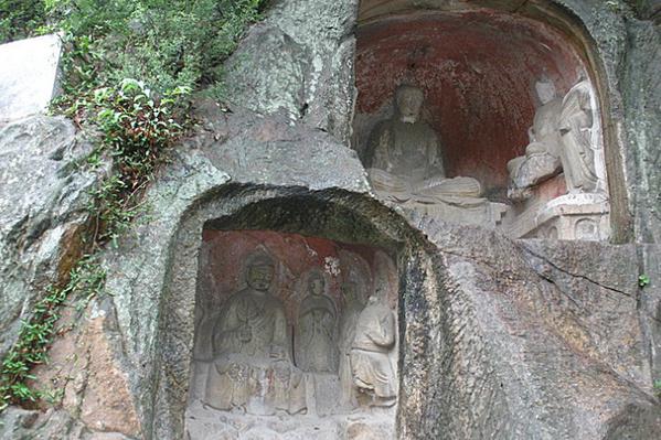 南京栖霞山风景区旅游路线 栖霞山风景区旅游路线大全