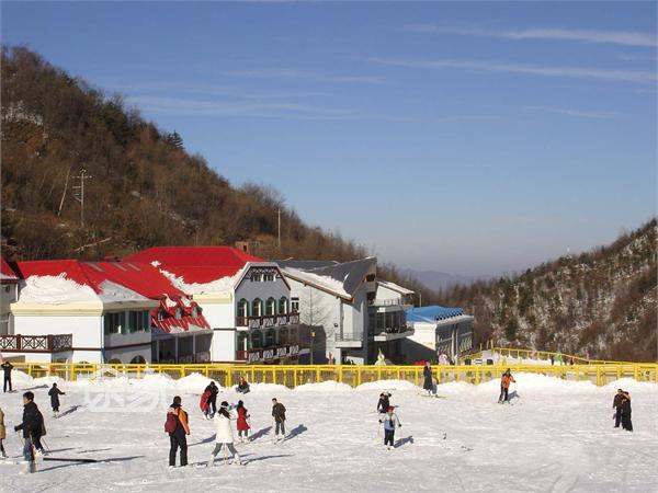 嵩山滑雪场好玩吗 嵩山滑雪场多少钱