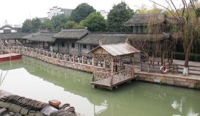 乌镇住宿 东栅景区住宿 乌镇临水家庭房 房屋编号: 7425