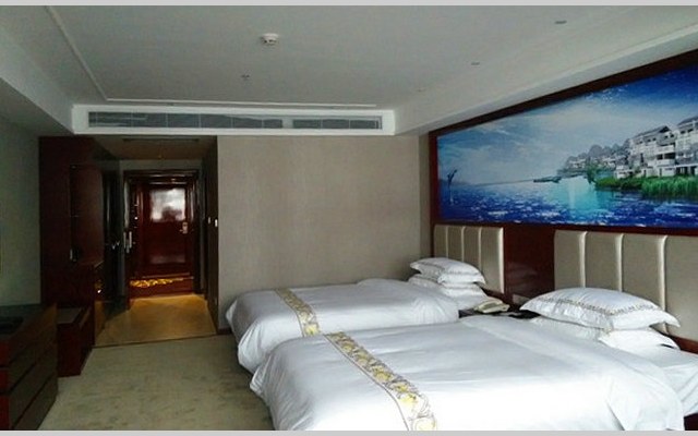 珠海银海湾大酒店高级双床房