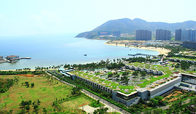 三亚途家大东海依山傍海三室豪华海景公寓