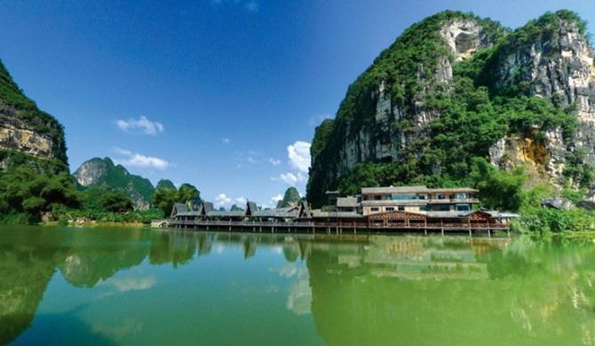 崇左大新明仕山莊外景大床房